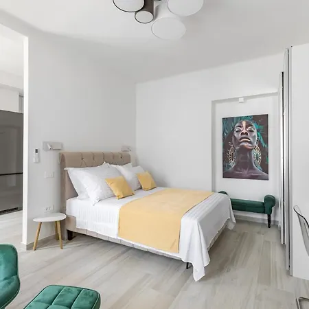 Studio Apartment Home * سبليت