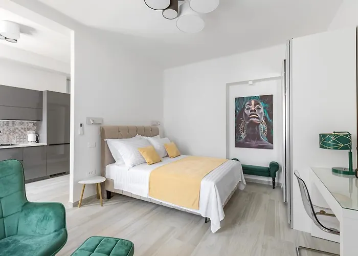 Studio Apartment Home * سبليت