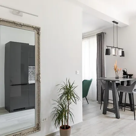 Apartman Studio Apartment Home Split